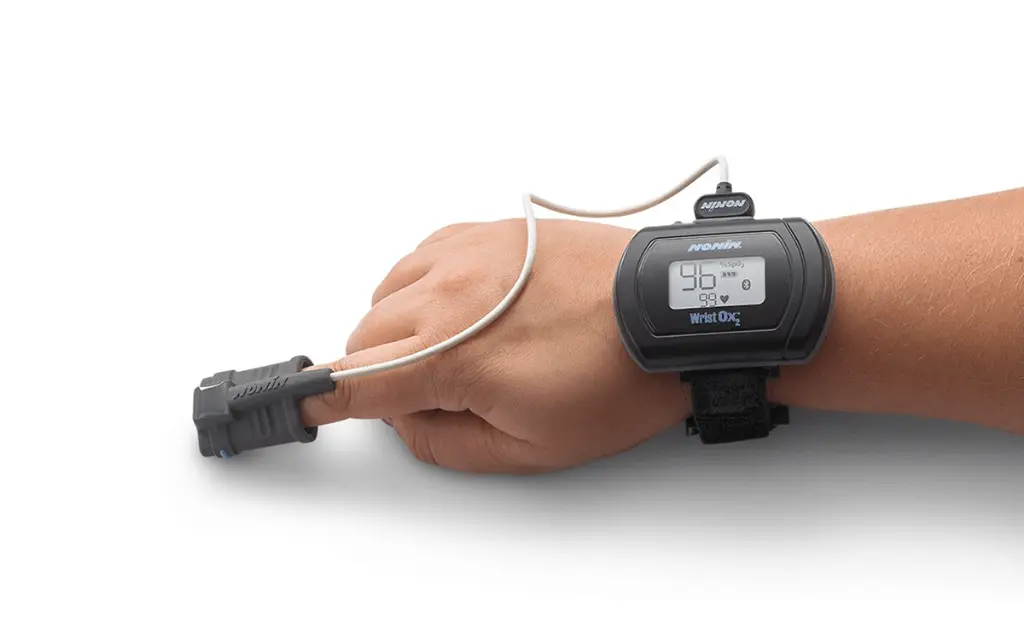 2-wrist-o2-3150-ble-oxymetre-bracelet-doigt-nonin_cpap-store.fr.webp